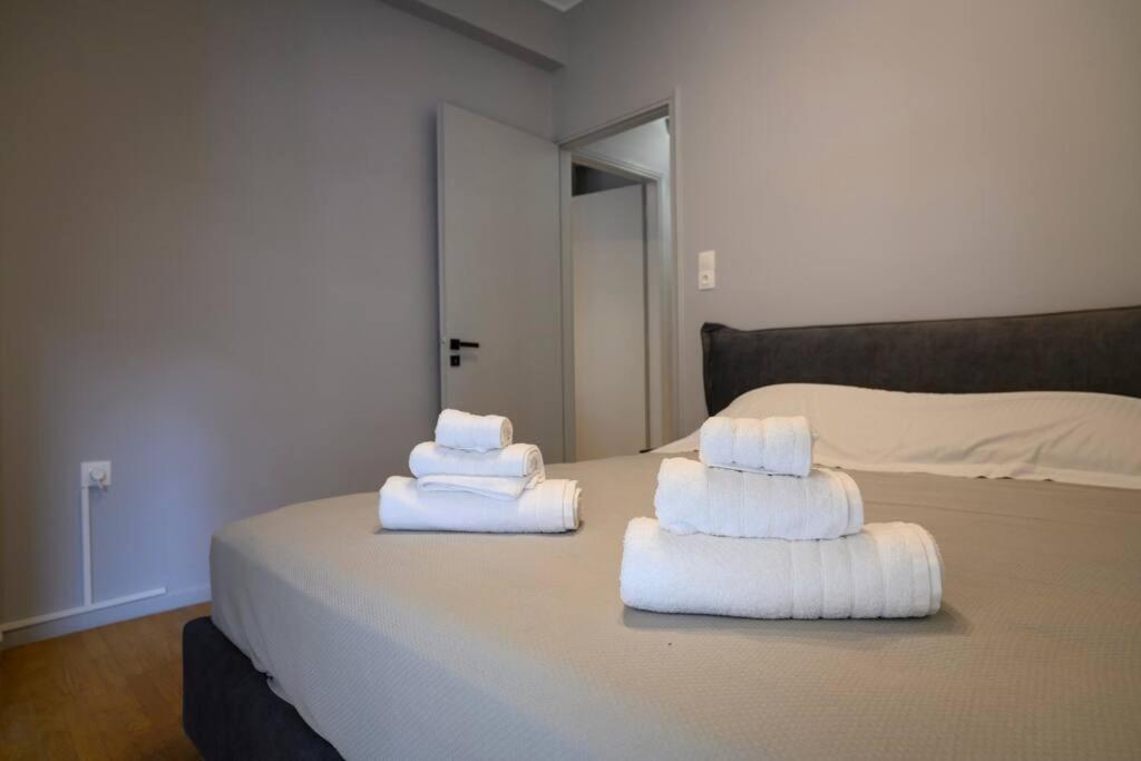Seaview Orchid 2 Bed Elegance Apartman Athén Kültér fotó